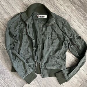 Green cropped jacket